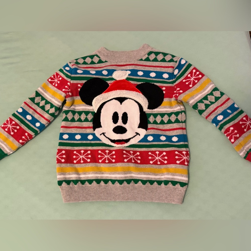 Disney Sweater Boy sz 3 Santa Mickey Mouse Christmas Holiday Sweater Snowflakes